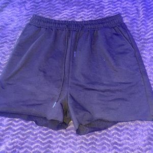 Land and see cut sweat shorts size M.